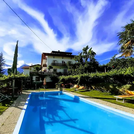 Panorama Rebgut Apartment