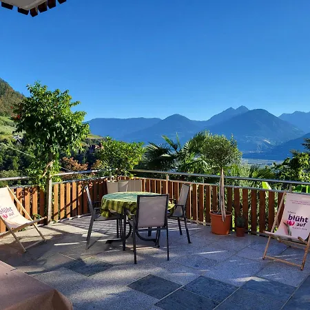 Panorama Rebgut Apartment